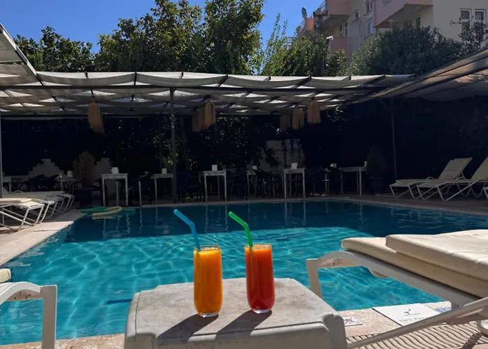 Begonya Kemer-all Inclisuve 3* Antalya