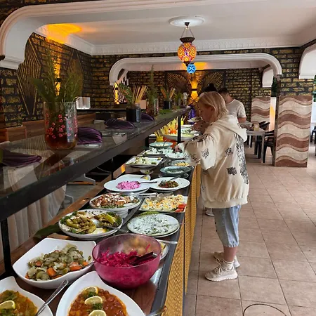 Hotel Begonya Kemer-all Inclisuve 3*